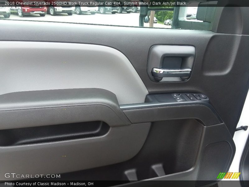 Summit White / Dark Ash/Jet Black 2018 Chevrolet Silverado 2500HD Work Truck Regular Cab 4x4
