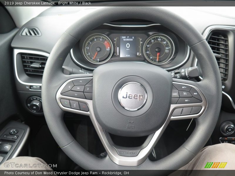 Bright White / Black 2019 Jeep Cherokee Latitude