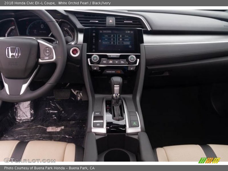 White Orchid Pearl / Black/Ivory 2018 Honda Civic EX-L Coupe