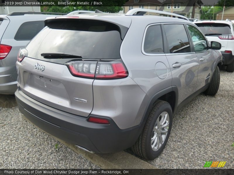 Billet Silver Metallic / Black 2019 Jeep Cherokee Latitude
