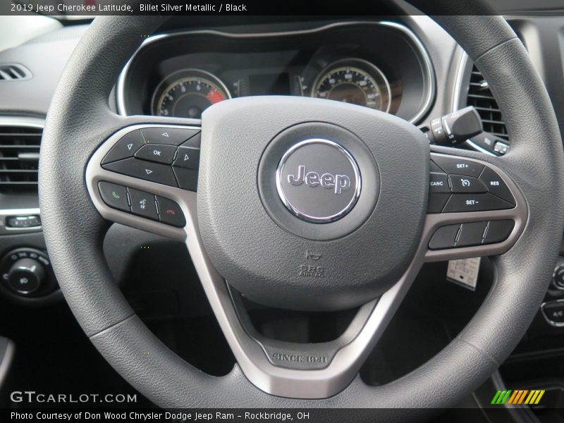 Billet Silver Metallic / Black 2019 Jeep Cherokee Latitude