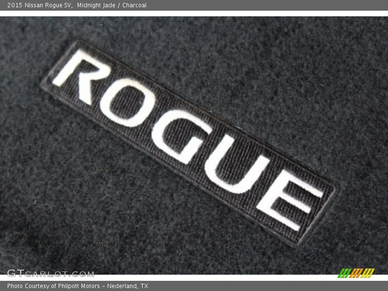 Midnight Jade / Charcoal 2015 Nissan Rogue SV