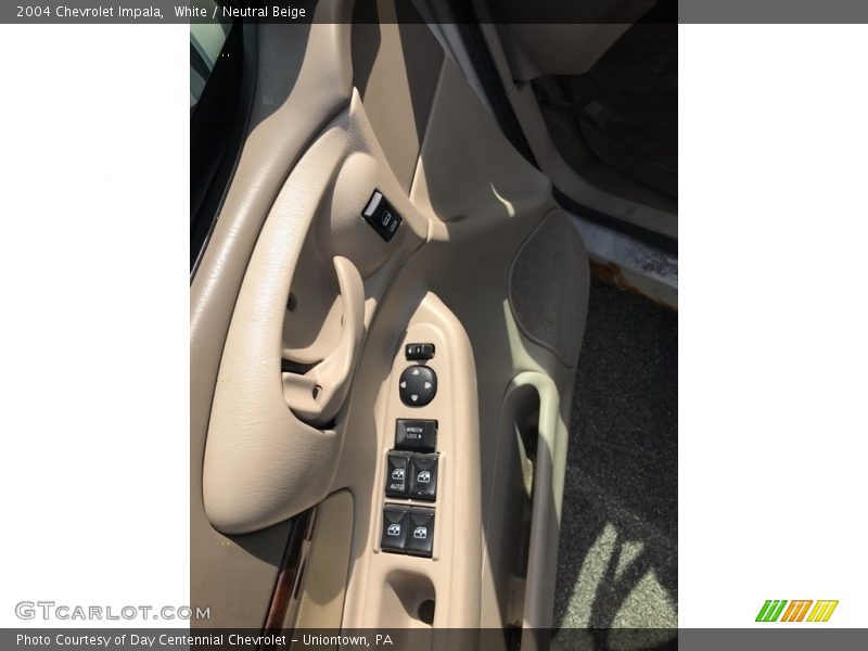 White / Neutral Beige 2004 Chevrolet Impala