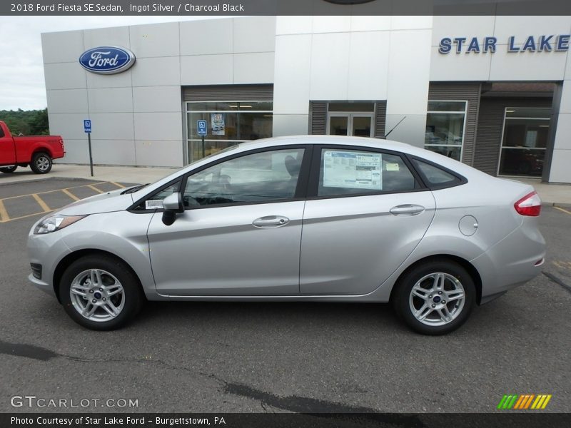 Ingot Silver / Charcoal Black 2018 Ford Fiesta SE Sedan