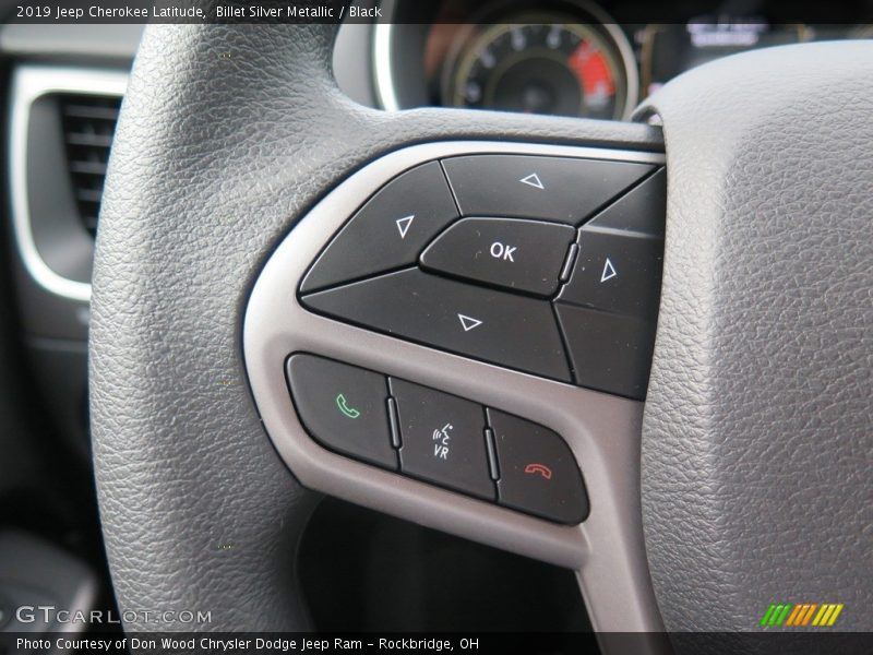 Billet Silver Metallic / Black 2019 Jeep Cherokee Latitude