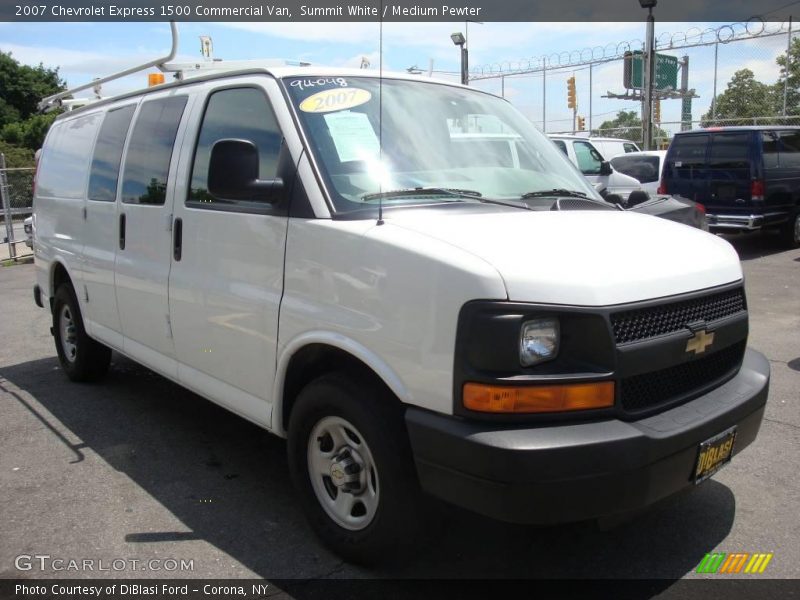 Summit White / Medium Pewter 2007 Chevrolet Express 1500 Commercial Van