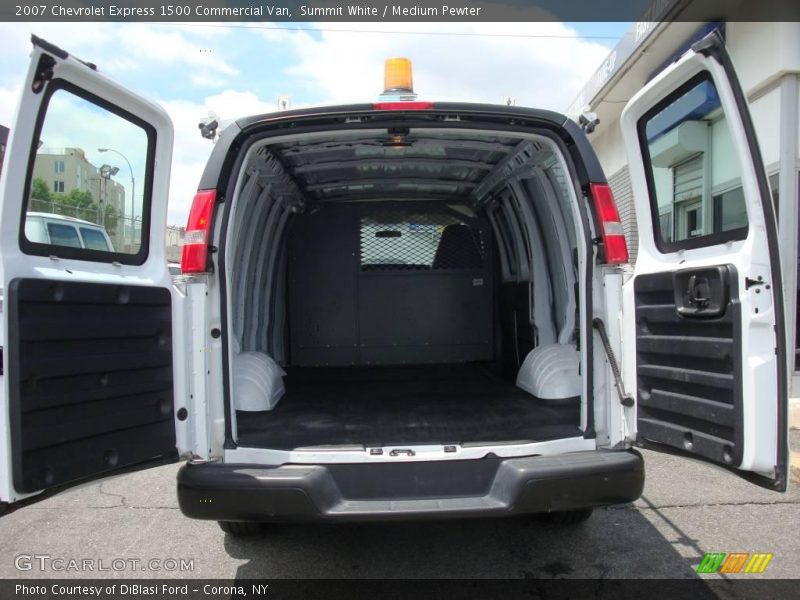 Summit White / Medium Pewter 2007 Chevrolet Express 1500 Commercial Van