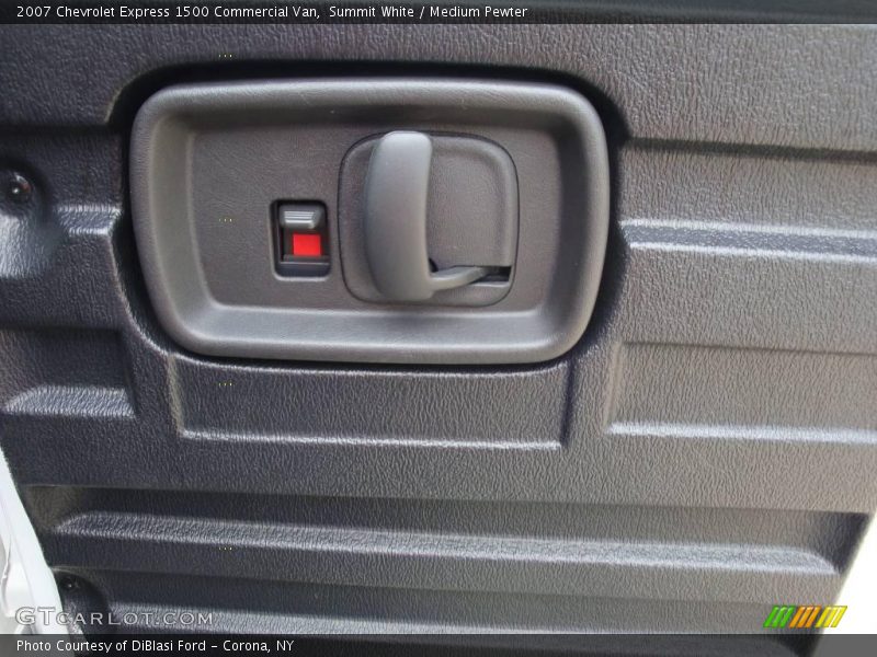 Summit White / Medium Pewter 2007 Chevrolet Express 1500 Commercial Van