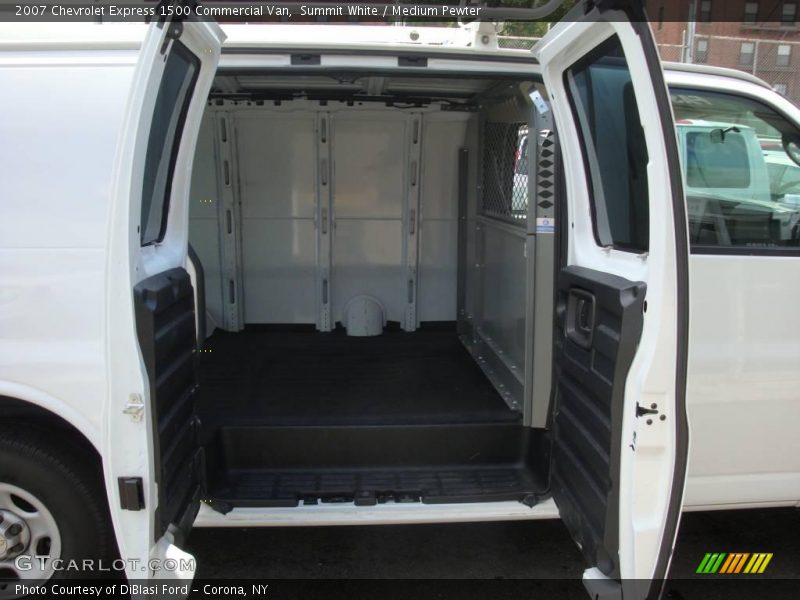 Summit White / Medium Pewter 2007 Chevrolet Express 1500 Commercial Van