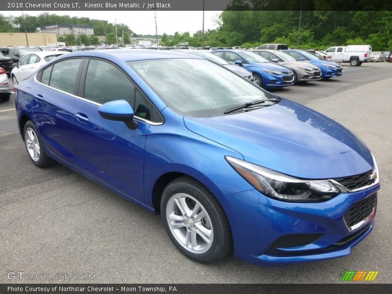 Kinetic Blue Metallic / Jet Black 2018 Chevrolet Cruze LT