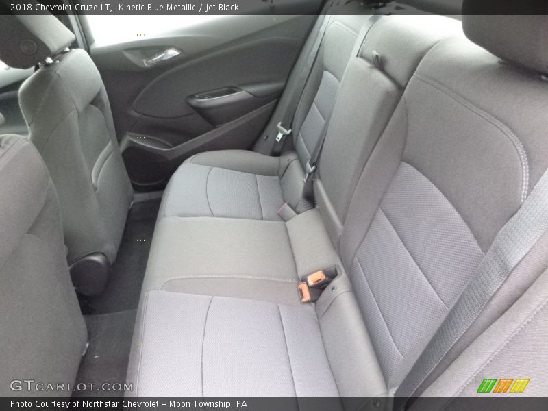 Kinetic Blue Metallic / Jet Black 2018 Chevrolet Cruze LT