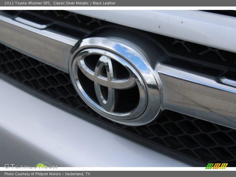 Classic Silver Metallic / Black Leather 2011 Toyota 4Runner SR5
