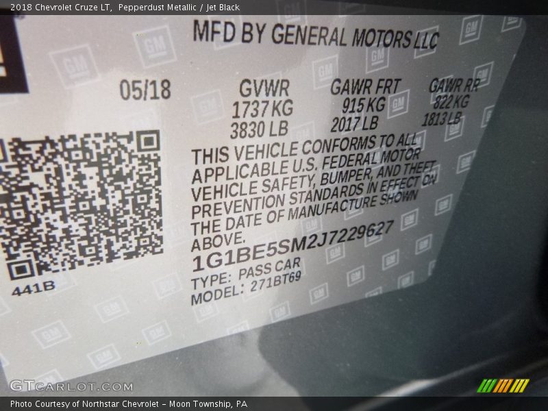 Pepperdust Metallic / Jet Black 2018 Chevrolet Cruze LT