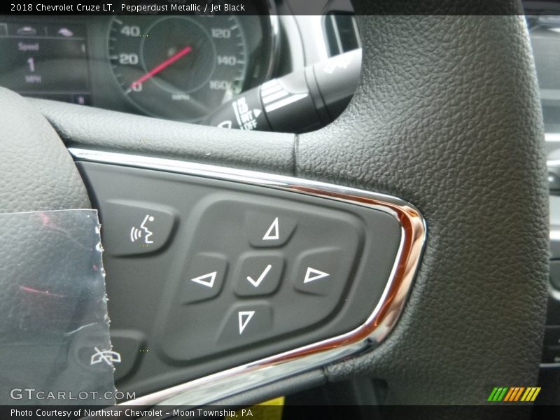 Pepperdust Metallic / Jet Black 2018 Chevrolet Cruze LT