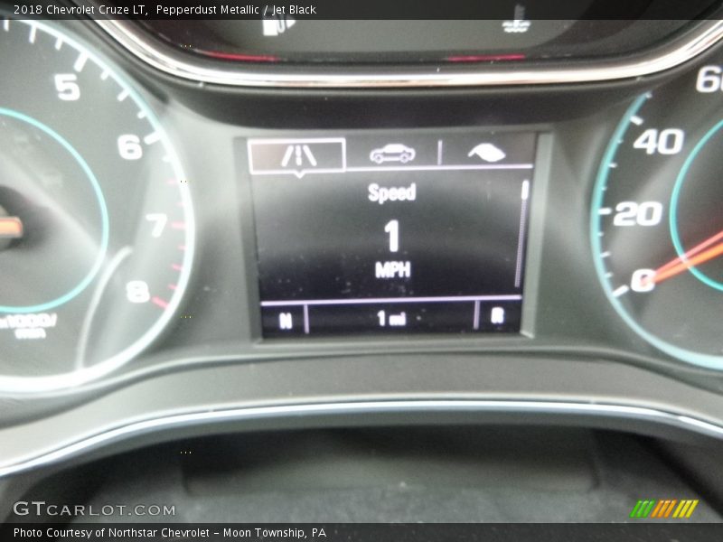 Pepperdust Metallic / Jet Black 2018 Chevrolet Cruze LT