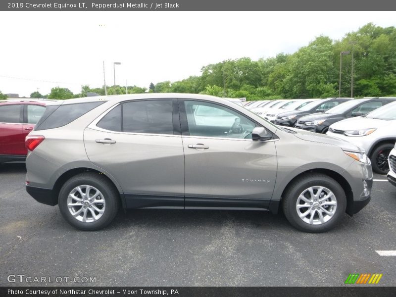 Pepperdust Metallic / Jet Black 2018 Chevrolet Equinox LT