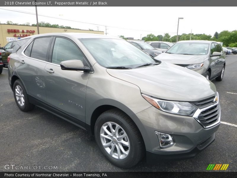 Pepperdust Metallic / Jet Black 2018 Chevrolet Equinox LT