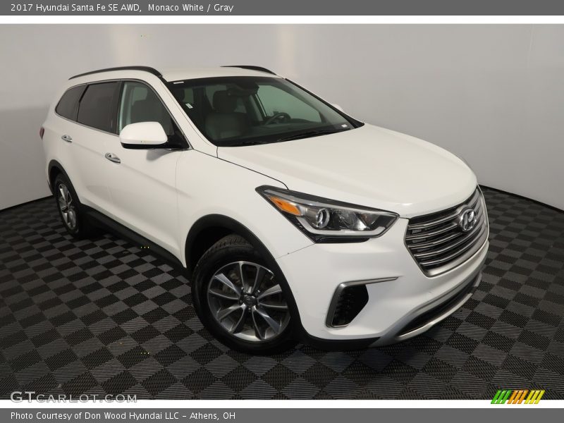Monaco White / Gray 2017 Hyundai Santa Fe SE AWD