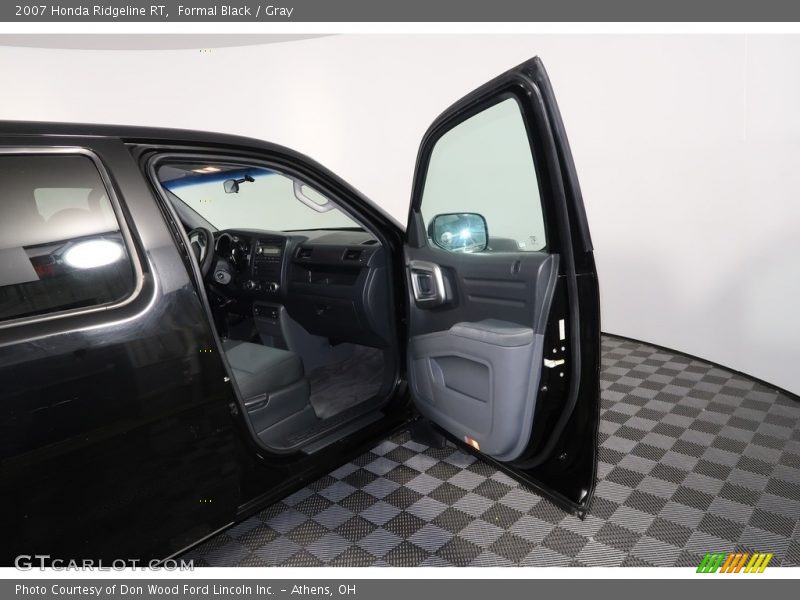 Formal Black / Gray 2007 Honda Ridgeline RT