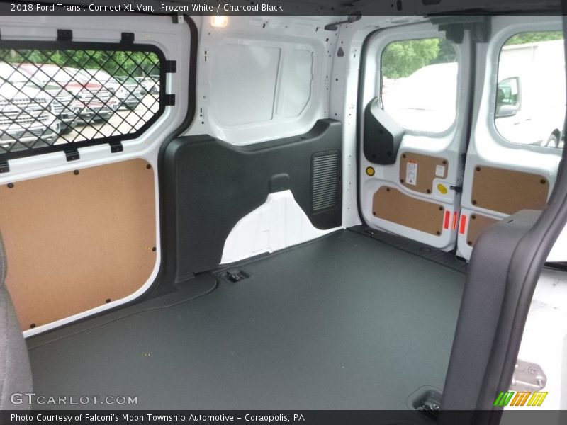 Frozen White / Charcoal Black 2018 Ford Transit Connect XL Van