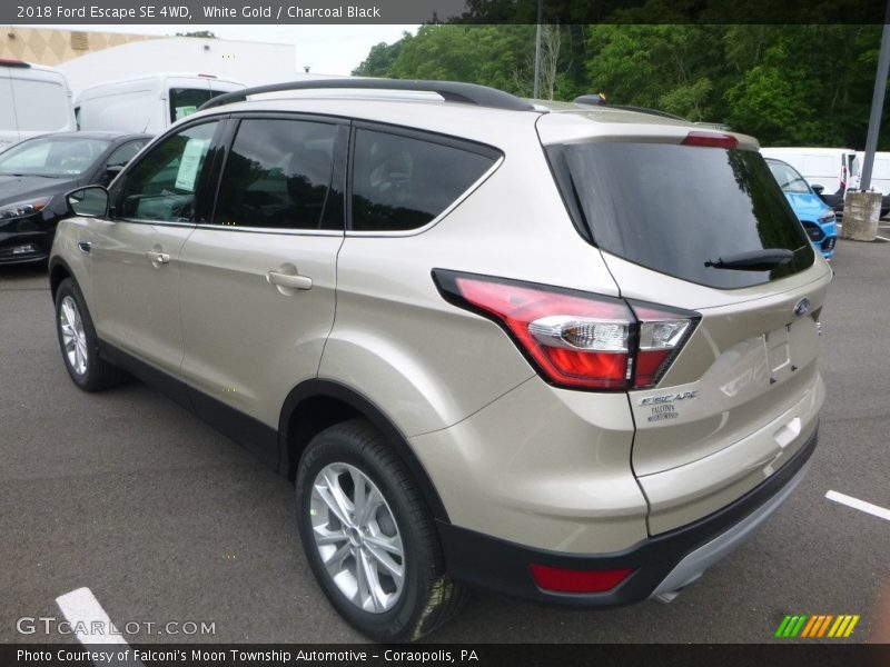 White Gold / Charcoal Black 2018 Ford Escape SE 4WD
