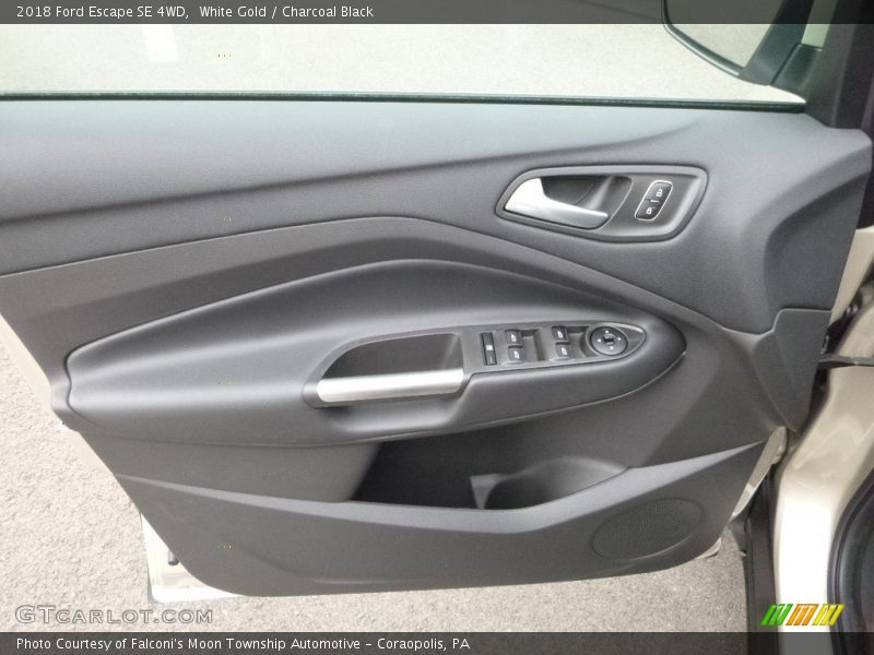 White Gold / Charcoal Black 2018 Ford Escape SE 4WD