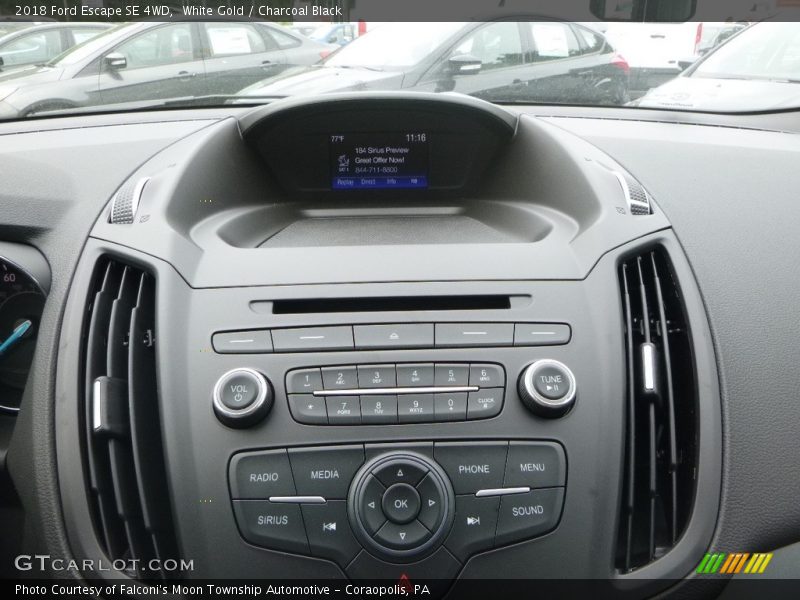 White Gold / Charcoal Black 2018 Ford Escape SE 4WD