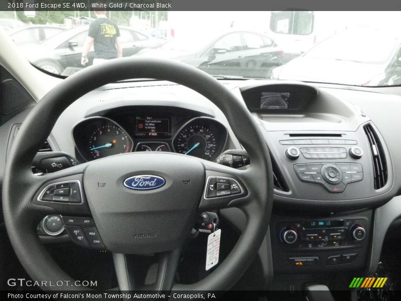 White Gold / Charcoal Black 2018 Ford Escape SE 4WD
