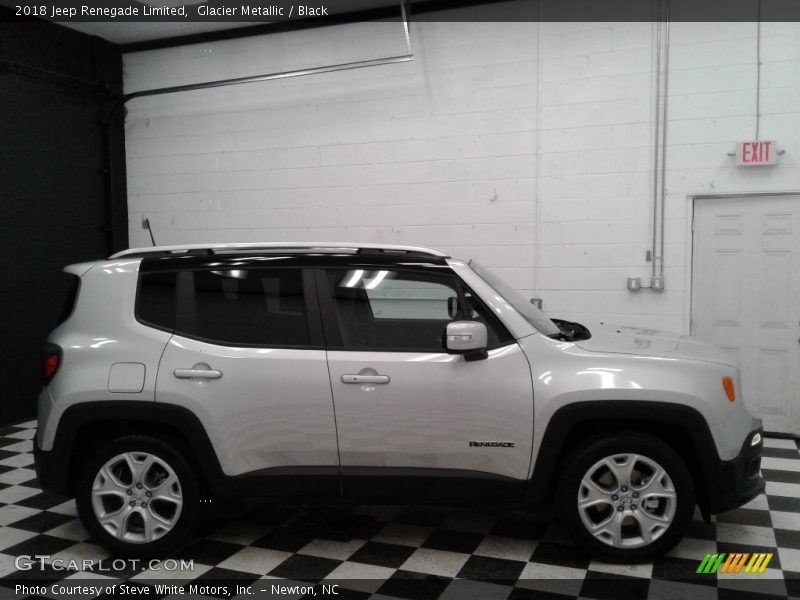 Glacier Metallic / Black 2018 Jeep Renegade Limited