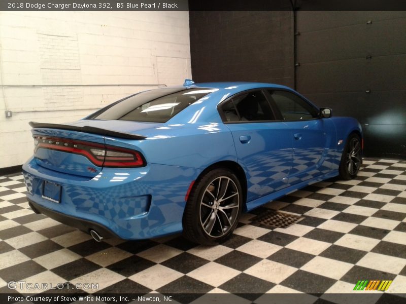 B5 Blue Pearl / Black 2018 Dodge Charger Daytona 392