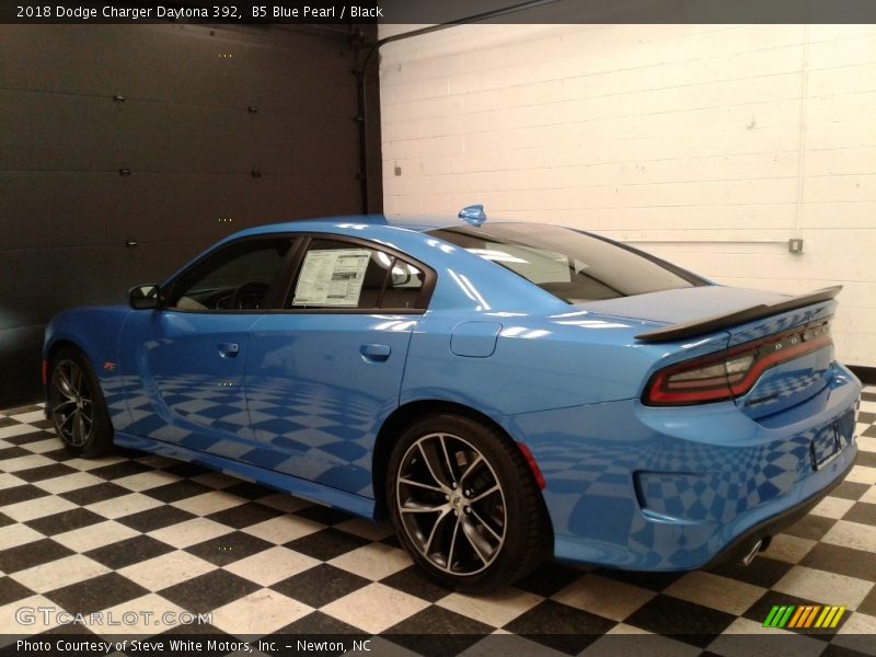 B5 Blue Pearl / Black 2018 Dodge Charger Daytona 392
