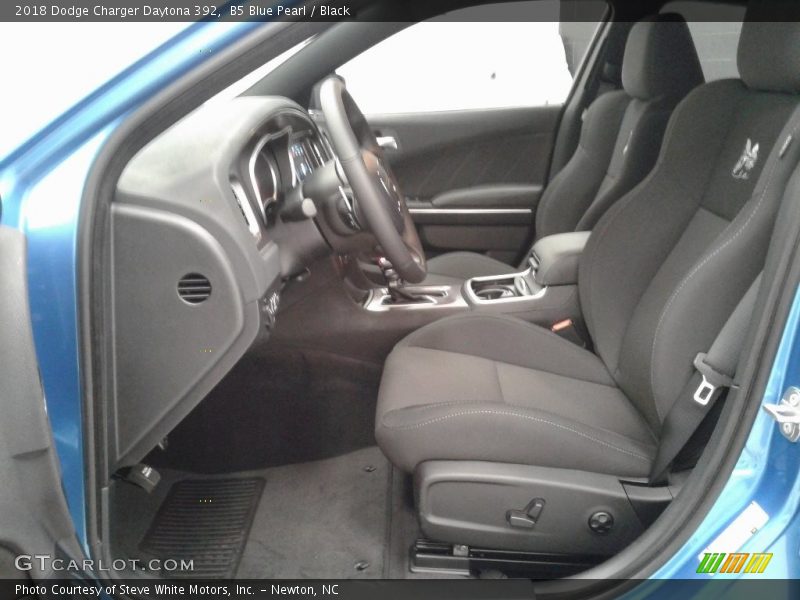 B5 Blue Pearl / Black 2018 Dodge Charger Daytona 392