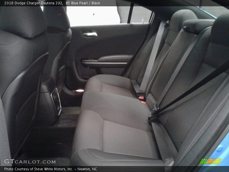 B5 Blue Pearl / Black 2018 Dodge Charger Daytona 392