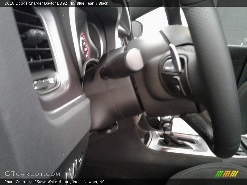 B5 Blue Pearl / Black 2018 Dodge Charger Daytona 392