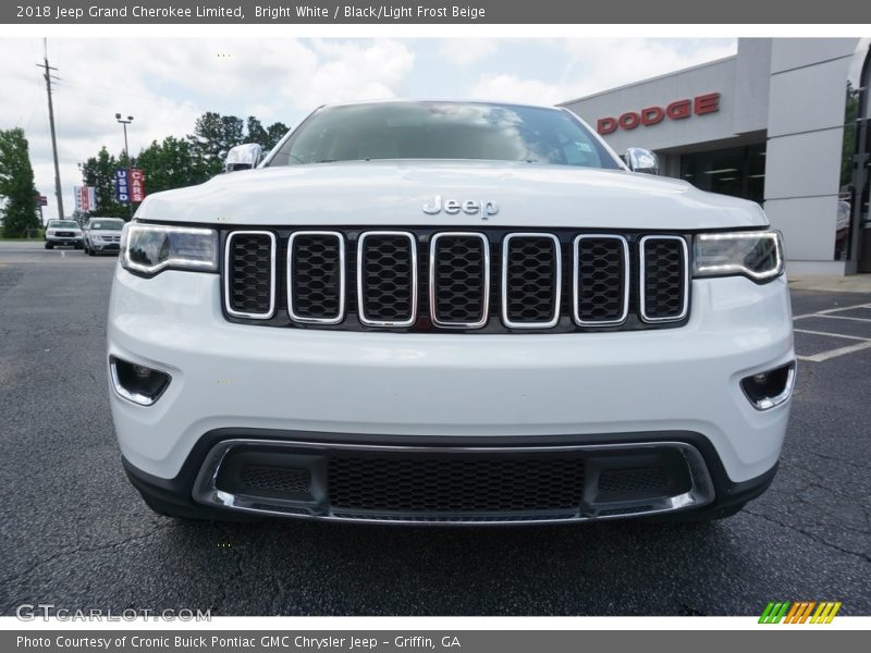 Bright White / Black/Light Frost Beige 2018 Jeep Grand Cherokee Limited