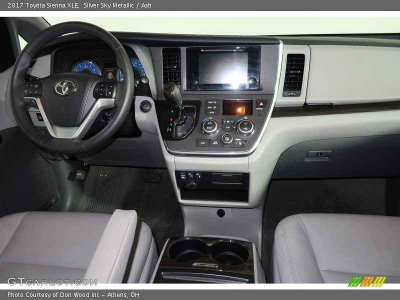 Silver Sky Metallic / Ash 2017 Toyota Sienna XLE