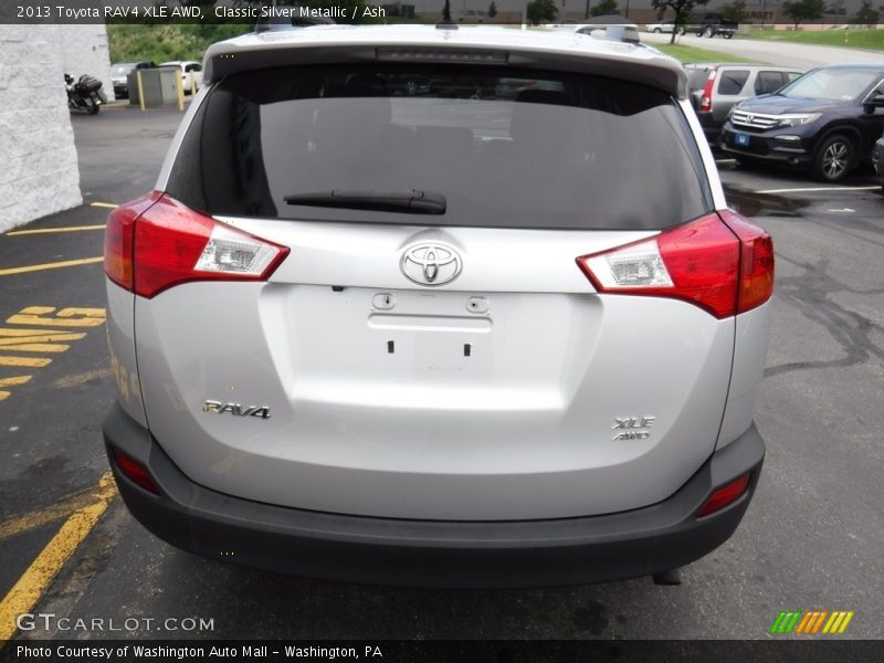 Classic Silver Metallic / Ash 2013 Toyota RAV4 XLE AWD