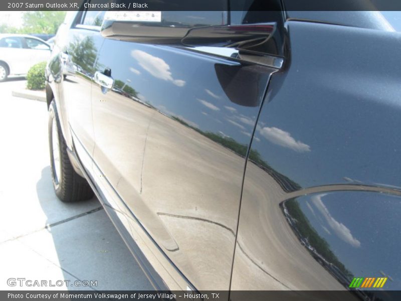 Charcoal Black / Black 2007 Saturn Outlook XR