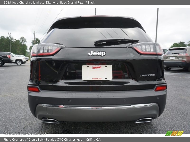 Diamond Black Crystal Pearl / Black 2019 Jeep Cherokee Limited