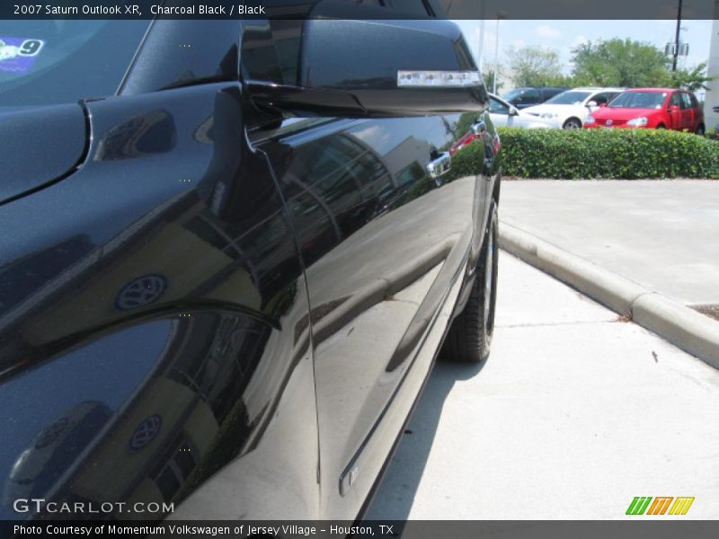 Charcoal Black / Black 2007 Saturn Outlook XR