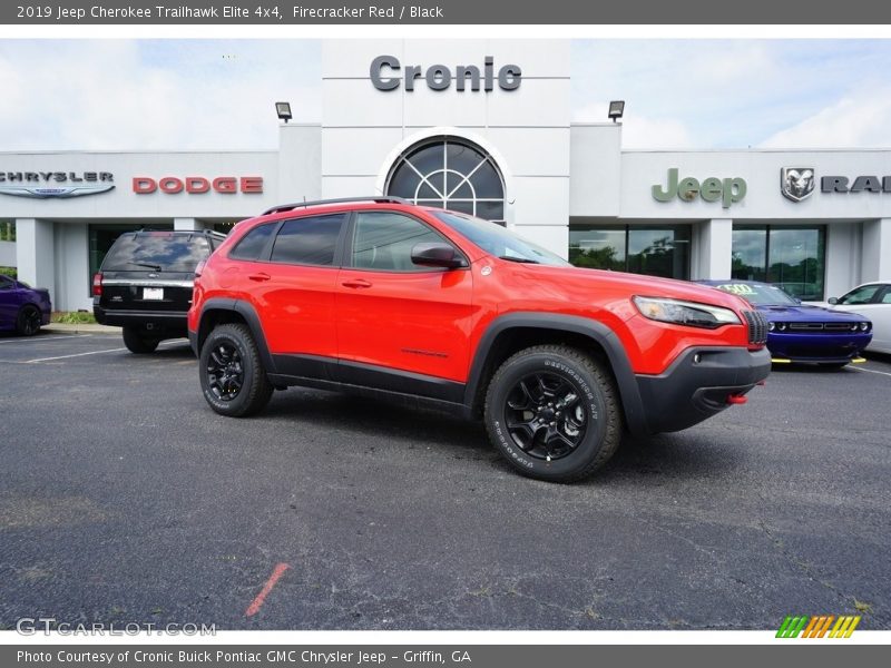 Firecracker Red / Black 2019 Jeep Cherokee Trailhawk Elite 4x4