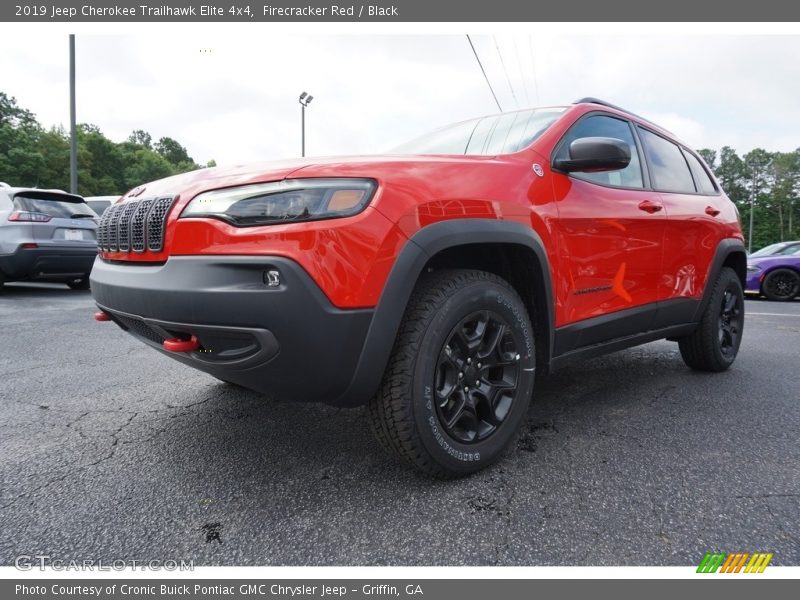 Firecracker Red / Black 2019 Jeep Cherokee Trailhawk Elite 4x4