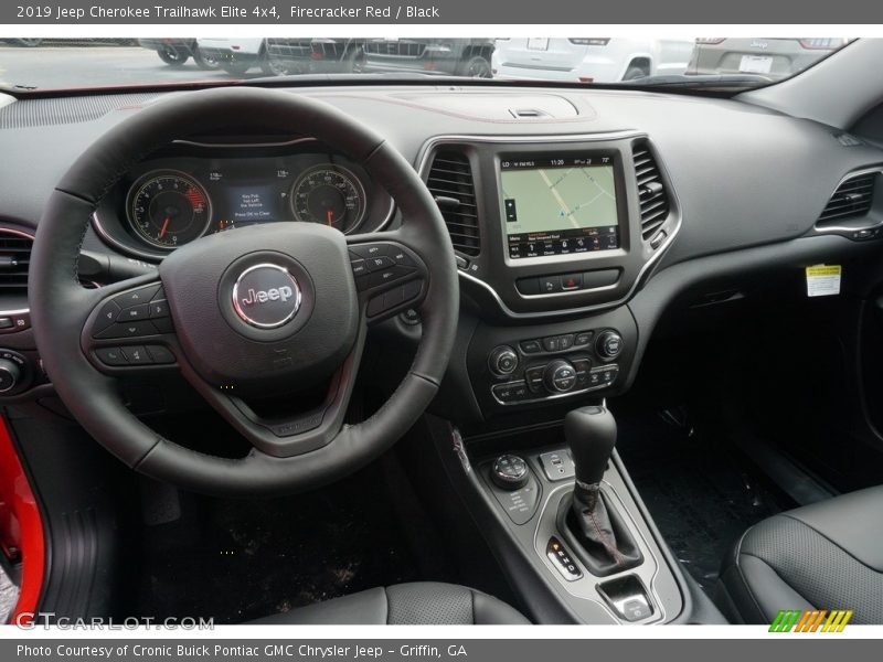 Firecracker Red / Black 2019 Jeep Cherokee Trailhawk Elite 4x4