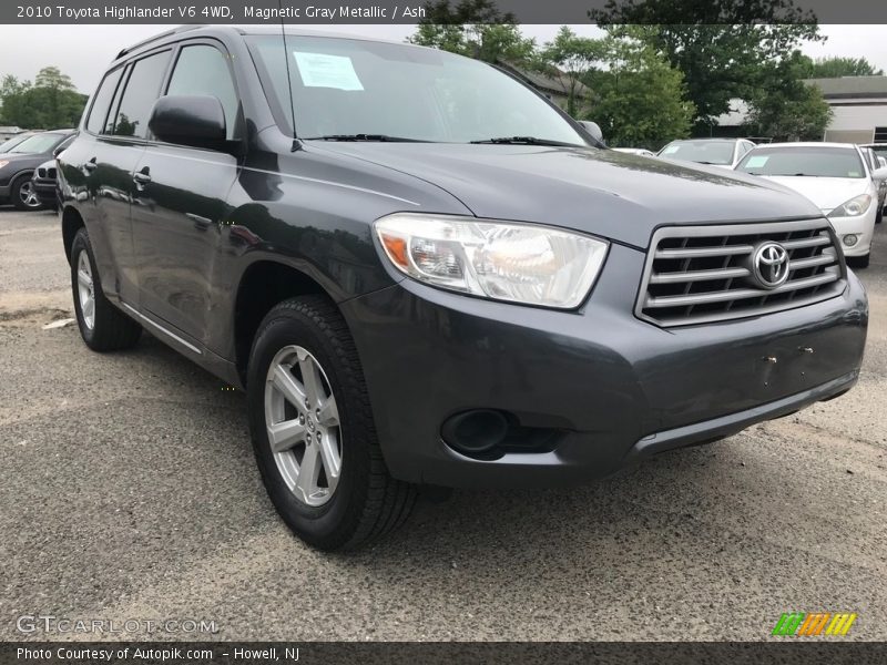Magnetic Gray Metallic / Ash 2010 Toyota Highlander V6 4WD