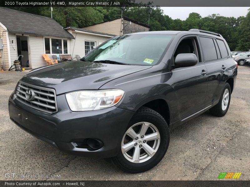 Magnetic Gray Metallic / Ash 2010 Toyota Highlander V6 4WD
