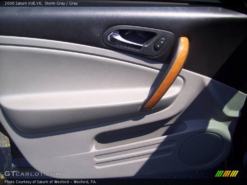 Storm Gray / Gray 2006 Saturn VUE V6