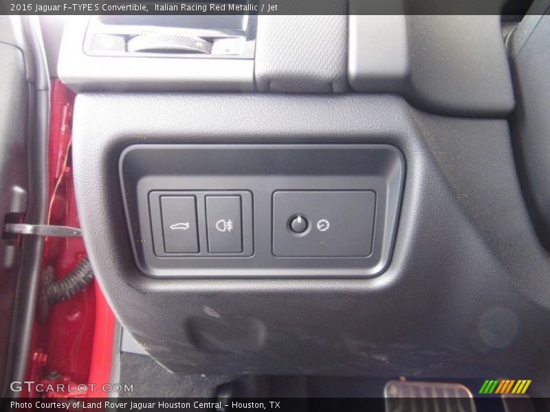 Italian Racing Red Metallic / Jet 2016 Jaguar F-TYPE S Convertible