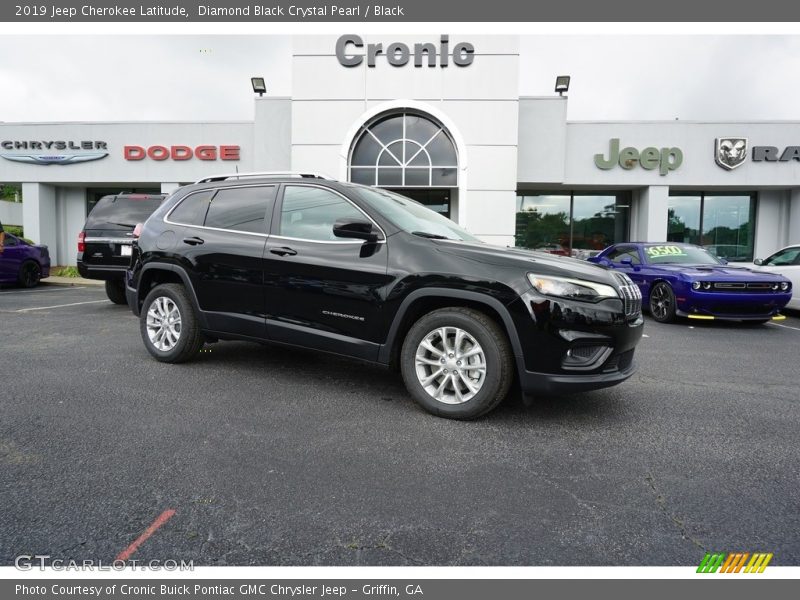 Diamond Black Crystal Pearl / Black 2019 Jeep Cherokee Latitude