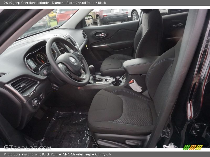 Diamond Black Crystal Pearl / Black 2019 Jeep Cherokee Latitude