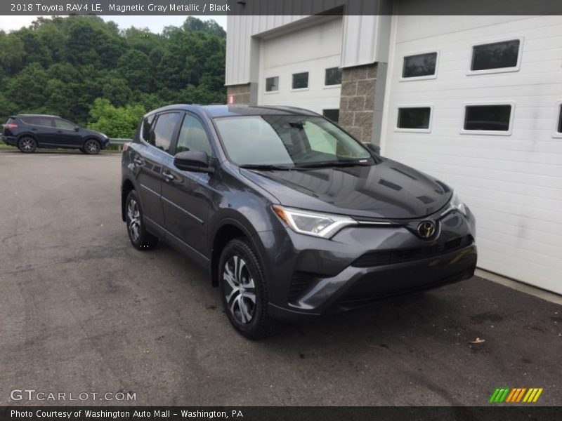 Magnetic Gray Metallic / Black 2018 Toyota RAV4 LE